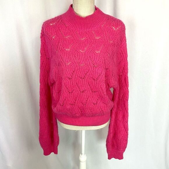 ASTR The Label Women Pointelle Sweater Cropped Long Slv Pink MAGENTA - Picture 1 of 11